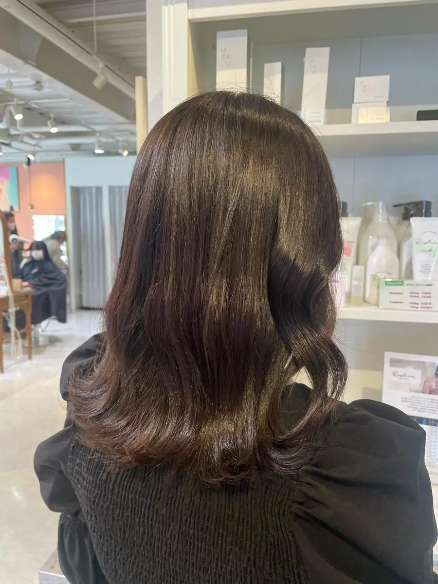 ミディアム カラー ブラウンカラー ヘアカラー 和田 真依のヘアスタイル