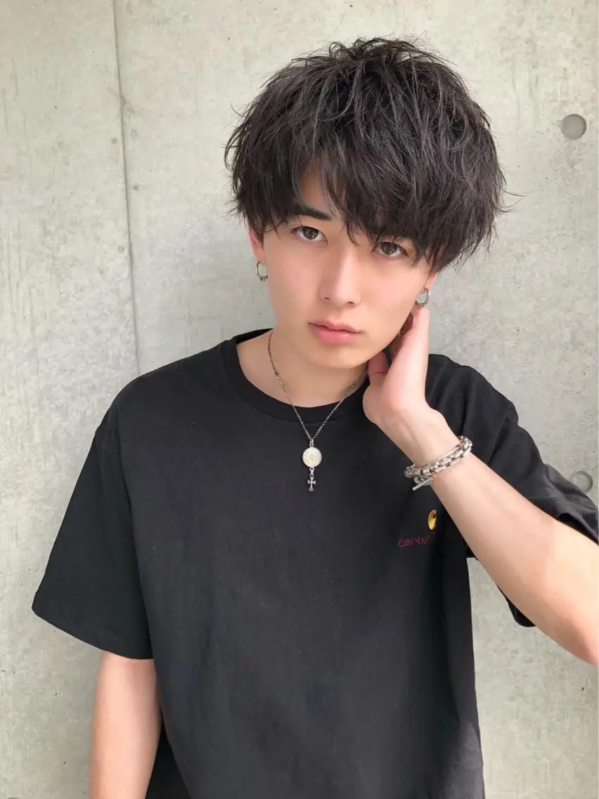 ミディアム カラー パーマ ヘアアレンジ メンズ キッズ メンズ特化美容師 aiの眉毛・アイブロウイメージ