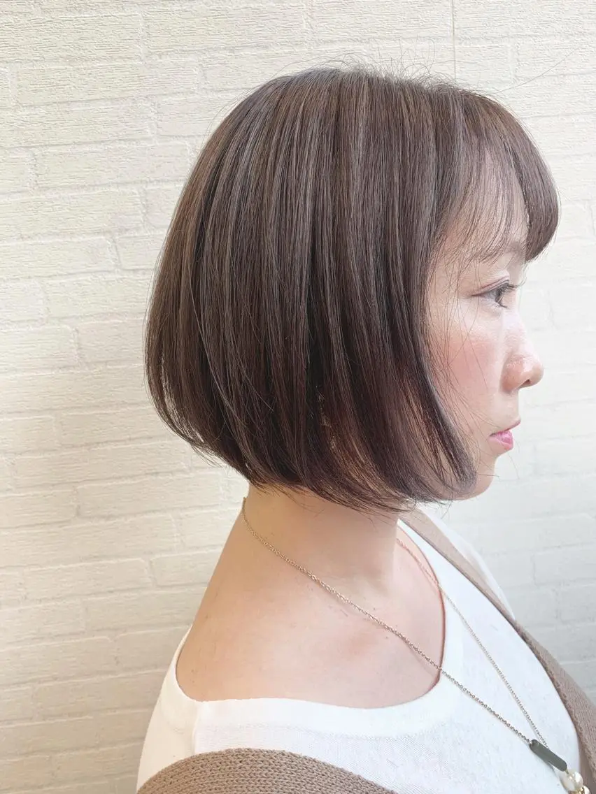 ショート カラー 切りっぱなしボブ 前下がりボブ ショートボブ ハンサムショート グレージュ カット ヘアカラー トリートメント 初めてのショート お任せください✂️のヘアスタイル