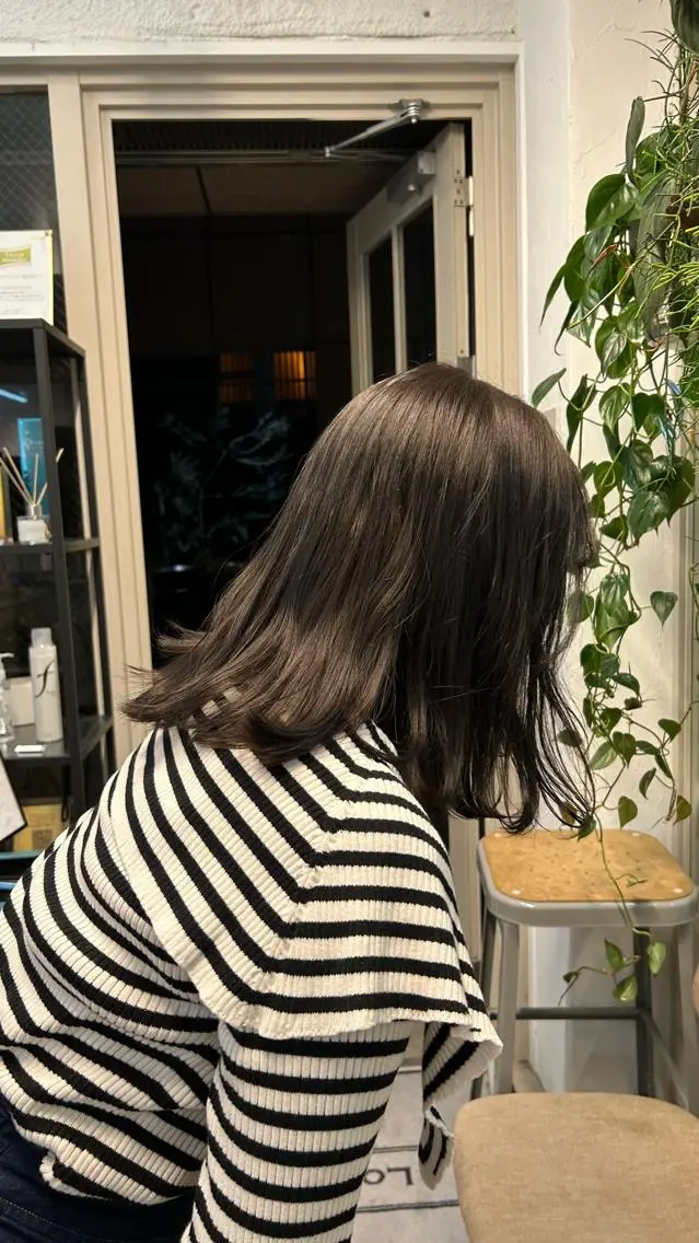 ミディアム カラー 透明感カラー グレージュ ラベンダーカラー ヘアカラー ❕マンツーマン施術❕ 🍊Moemiのヘアスタイル