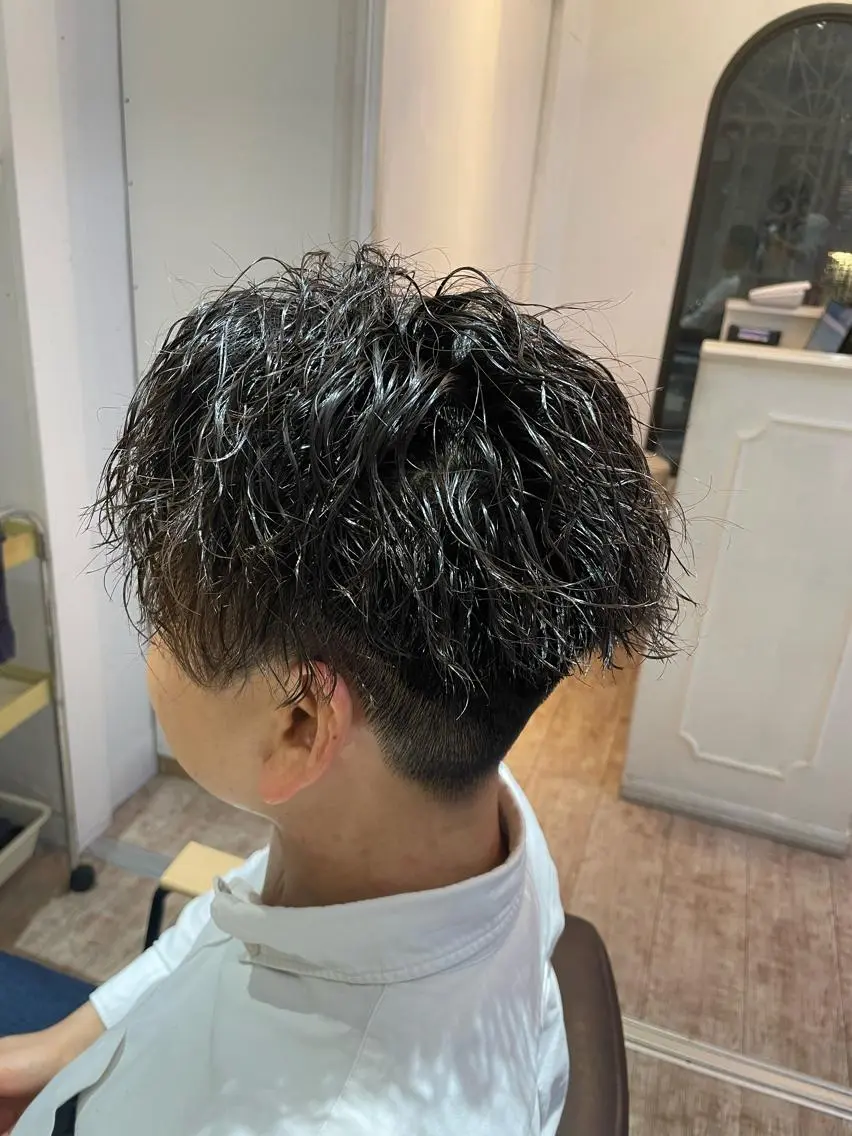 パーマ メンズ メンズパーマ ツイストスパイラルパーマ スパイラルパーマ 杉山 蒼汰のヘアスタイル
