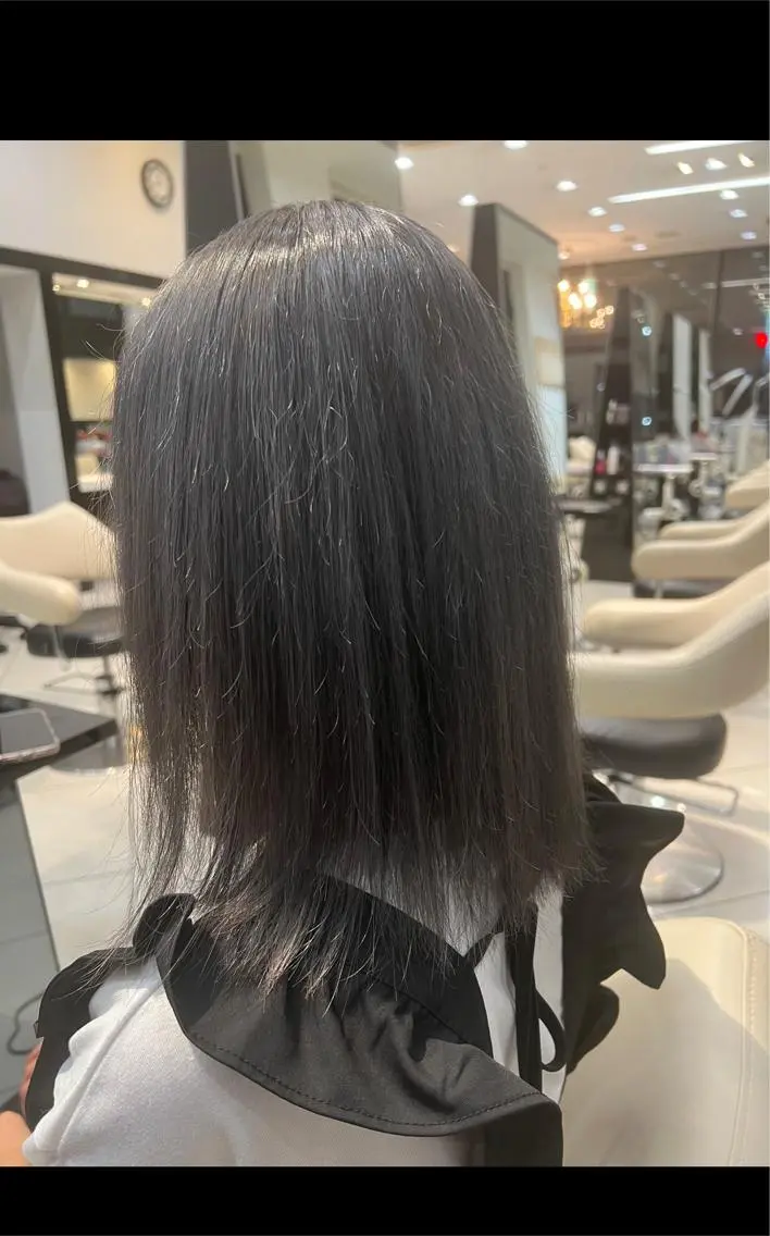 ミディアム カラー ブリーチ 透明感カラー グレージュ 【似合わせカラー】 西口嶺河のヘアスタイル