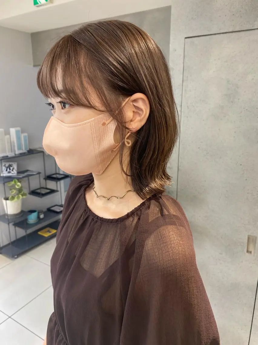 ミディアム 顔周りの垢抜けヘア 立山あいりのヘアスタイル