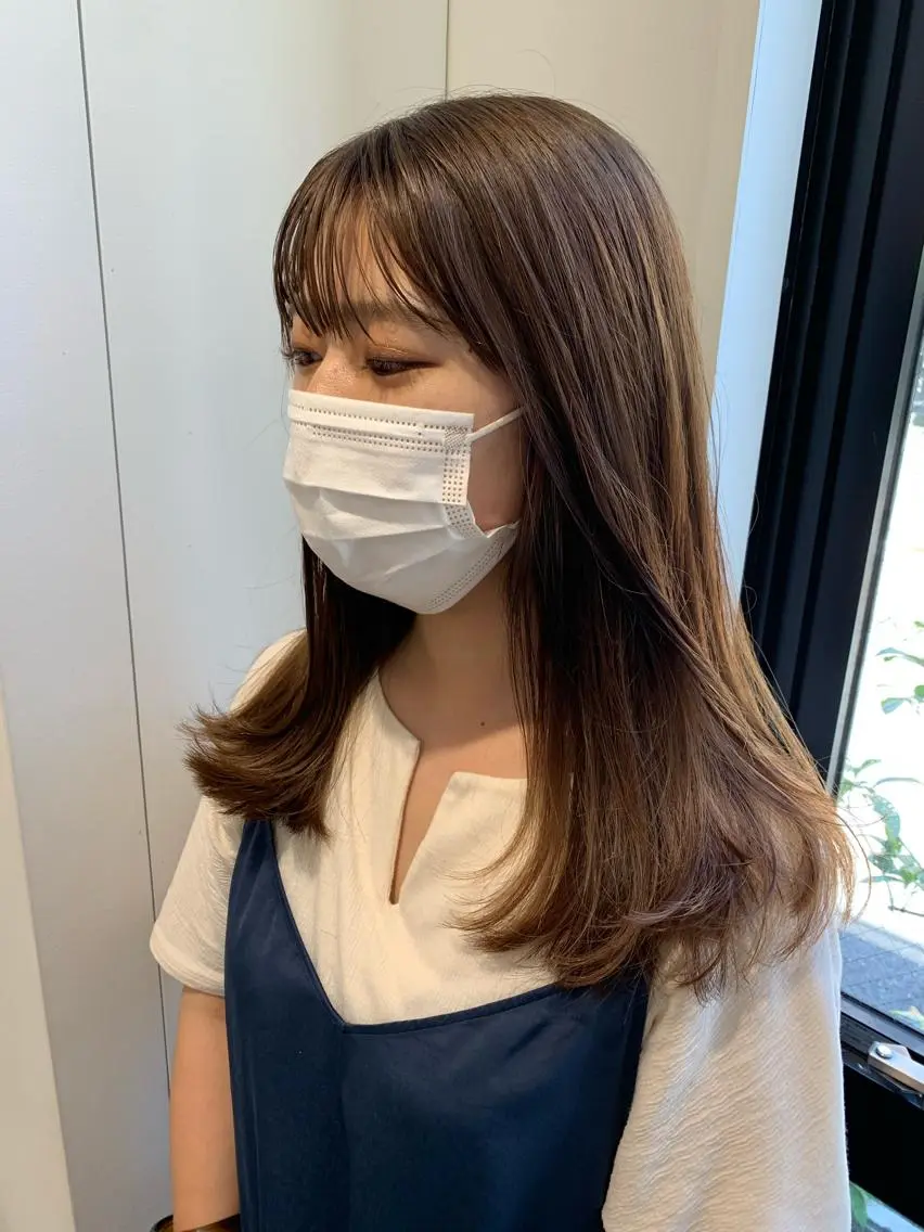 セミロング カラー ベージュカラー チバ タクミのヘアスタイル
