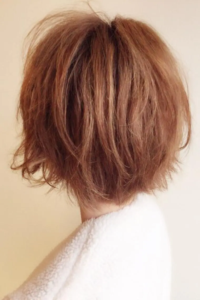 ミディアム ✨白髪ぼかし 🍀MINAKO☆のヘアスタイル