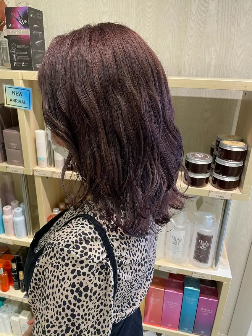 セミロング カラー ベージュカラー ピンクカラー ピンクベージュ カット ヘアカラー トリートメント 松佐 ゆかりのヘアスタイル