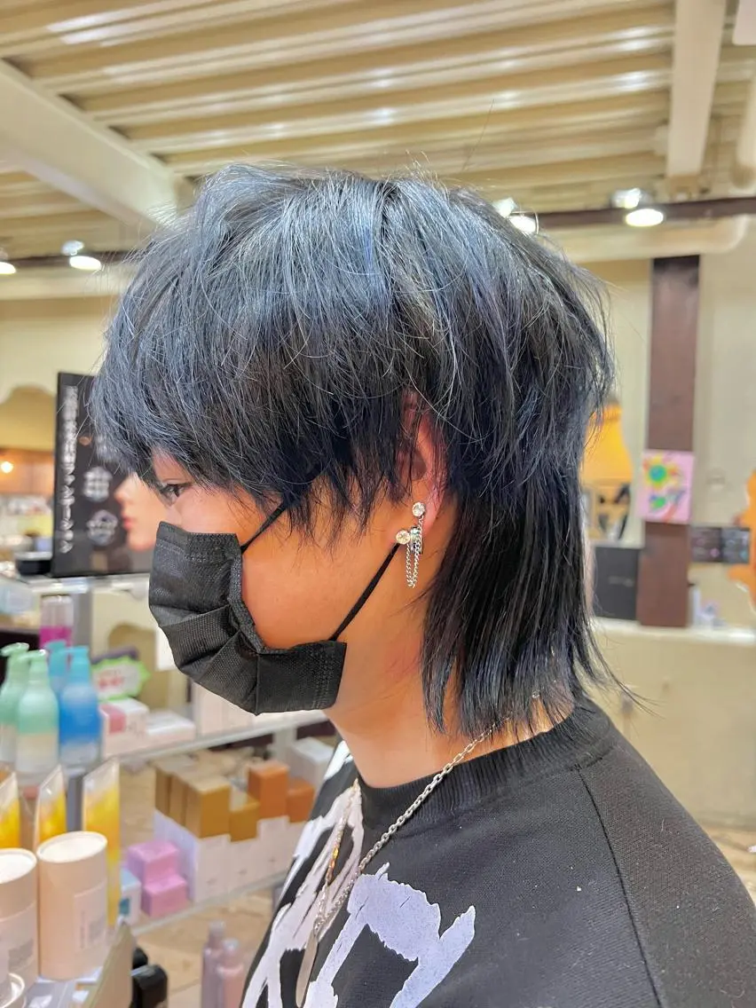 ショート カラー ヘアアレンジ メンズ メンズハイライト メンズウルフカット ハイライトカラー ハイライト ウルフカット 「sumi」 AMIのヘアスタイル