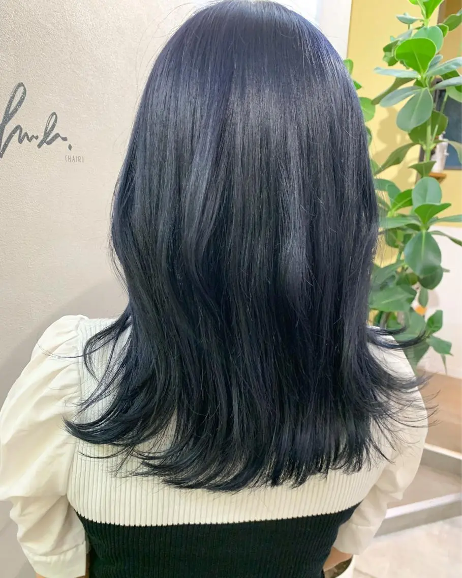 セミロング カラー ブルーカラー ネイビーカラー カット ヘアカラー トリートメント hubhair レイヤー/透明感のヘアスタイル