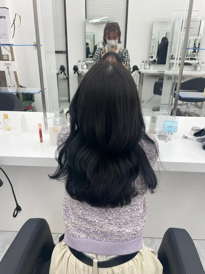 セミロング ヘアカラー MOE 福岡韓国ヘア✧︎のヘアスタイル