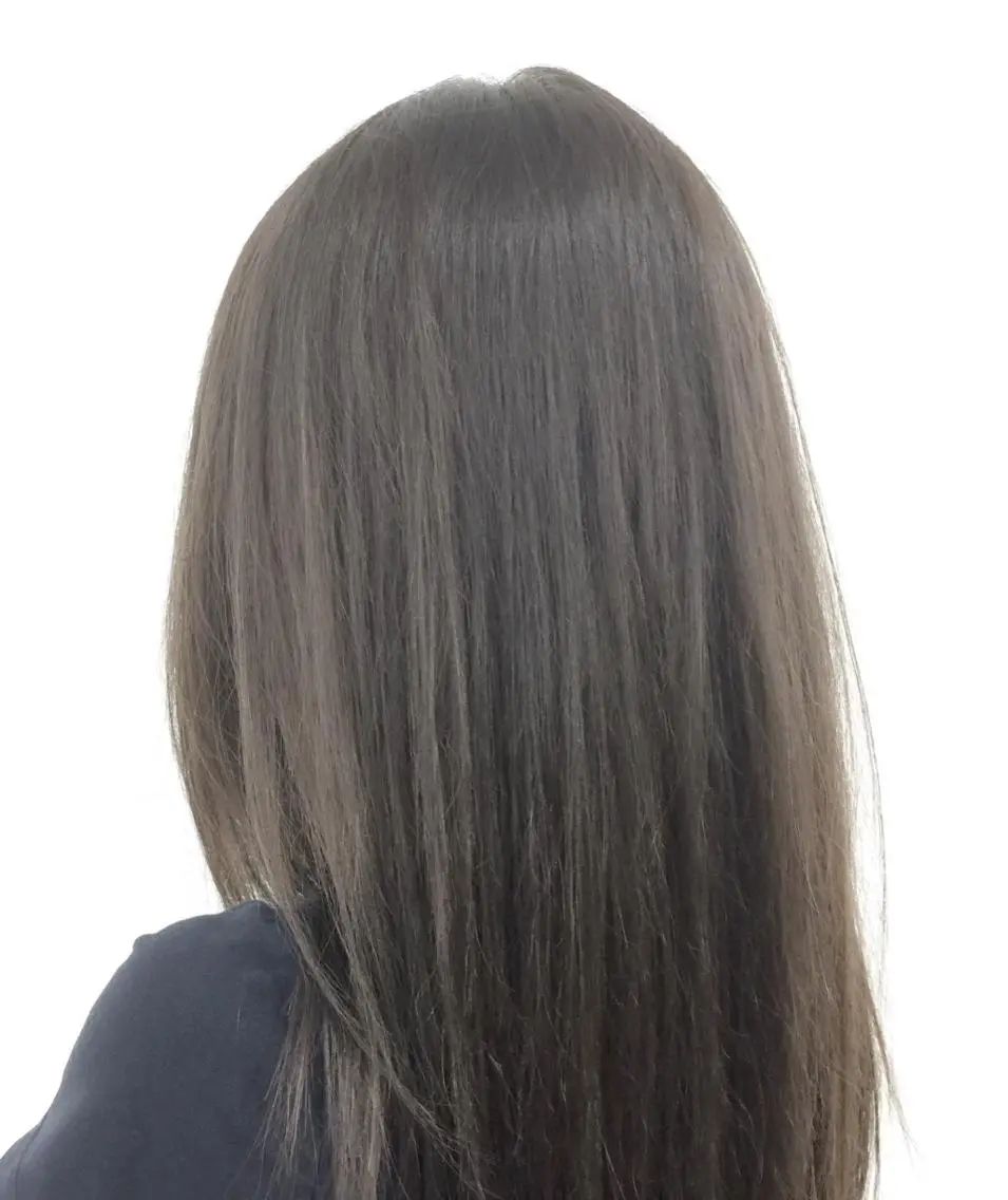 セミロング 韓国レイヤーカット KOUKIのヘアスタイル