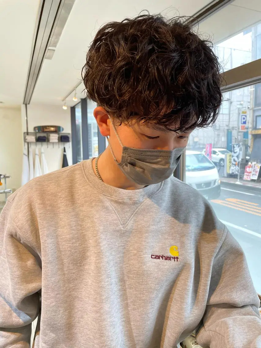 ショート パーマ メンズ マッシュ メンズパーマ 小関 仁晴のヘアスタイル