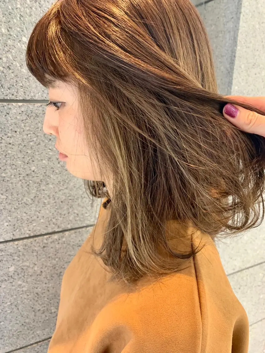 セミロング カラー ヘアアレンジ カット ヘアカラー 荒清  圭以のヘアスタイル