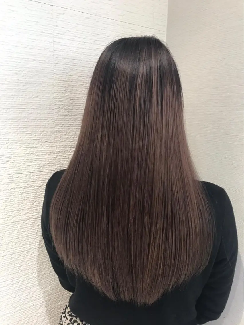 ロング パーマ 白髪ぼかしハイライト 茗荷谷駅徒歩2分のヘアスタイル