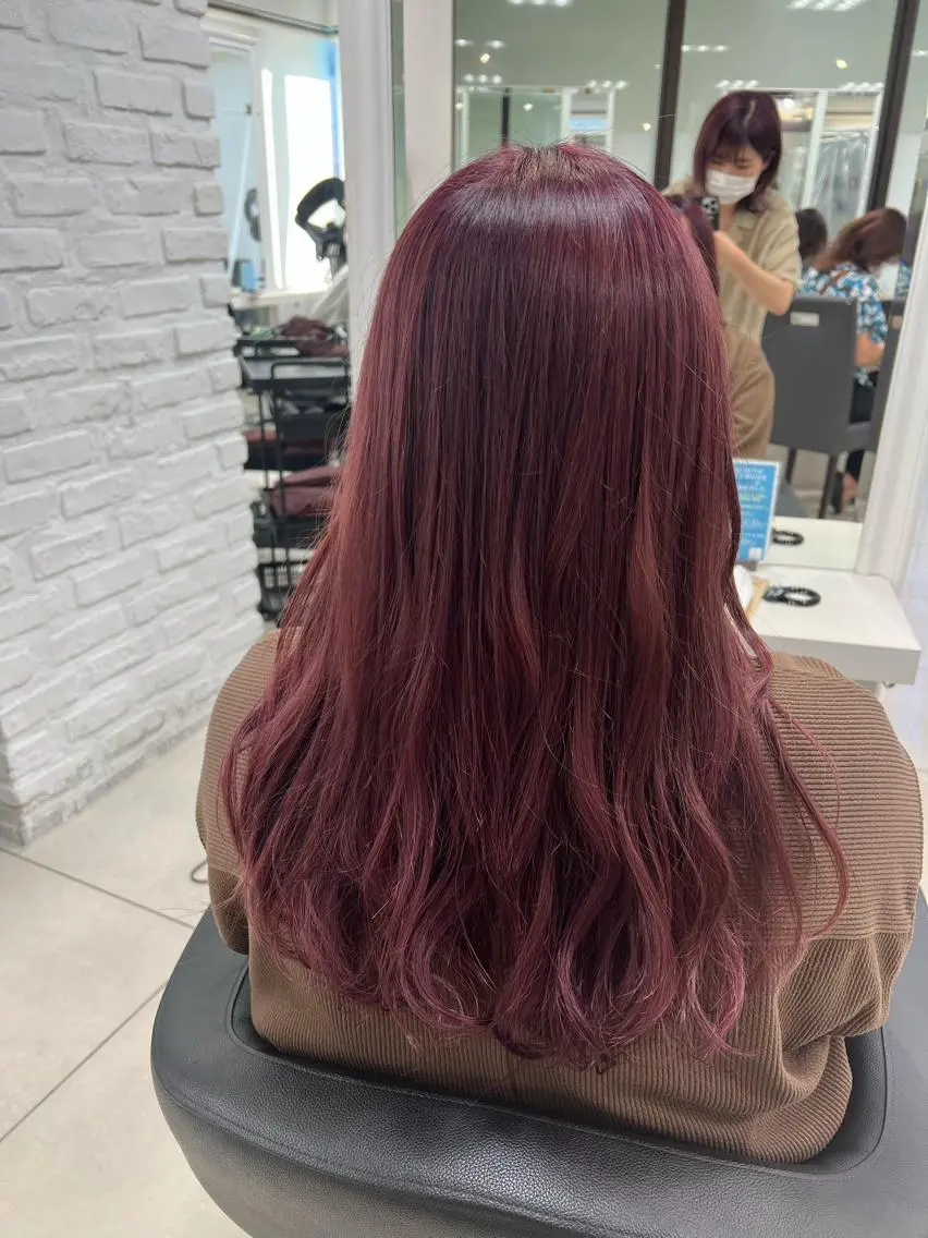 ロング カラー ブリーチ ラベンダーカラー ラベンダーピンク ピンクカラー 【暖色カラー特化】 中山由梨のヘアスタイル