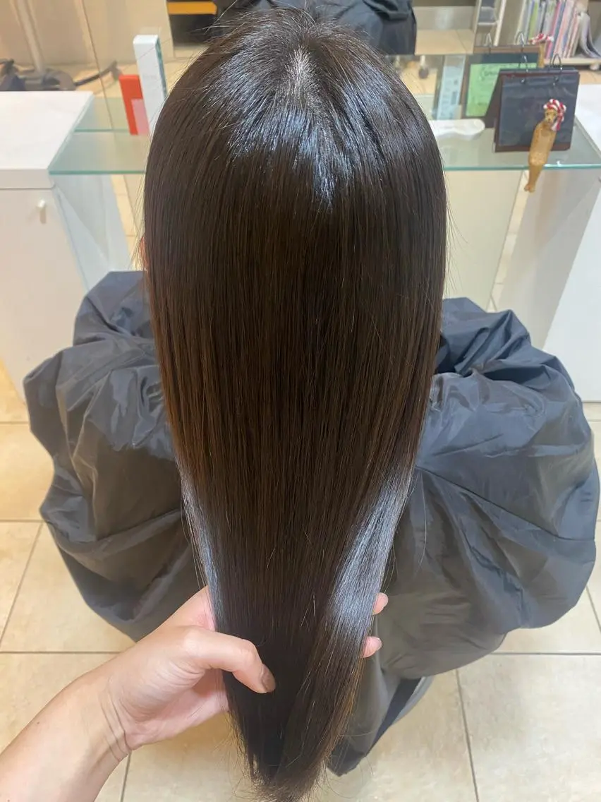 ロング トリートメント 竹添 有梨沙のヘアスタイル