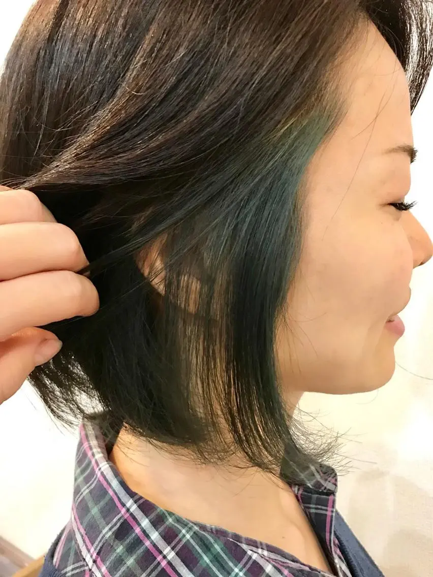 ショート カラー デザインカラー インナーカラー hair works raptureのヘアスタイル