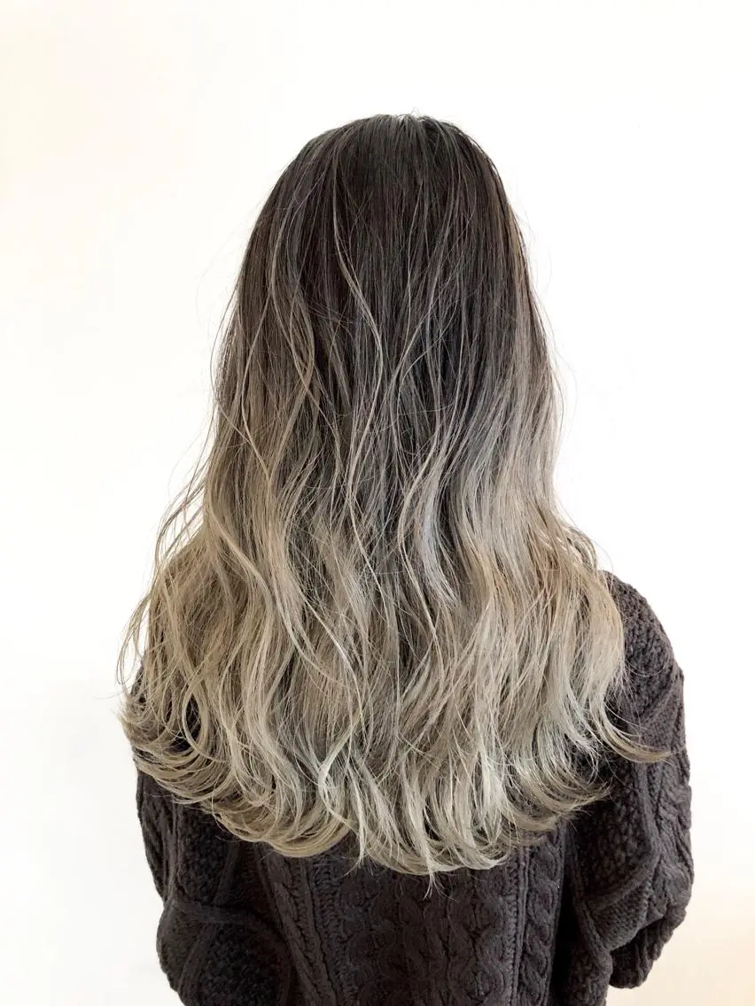 ロング レイヤーカット 松田 光雄のヘアスタイル