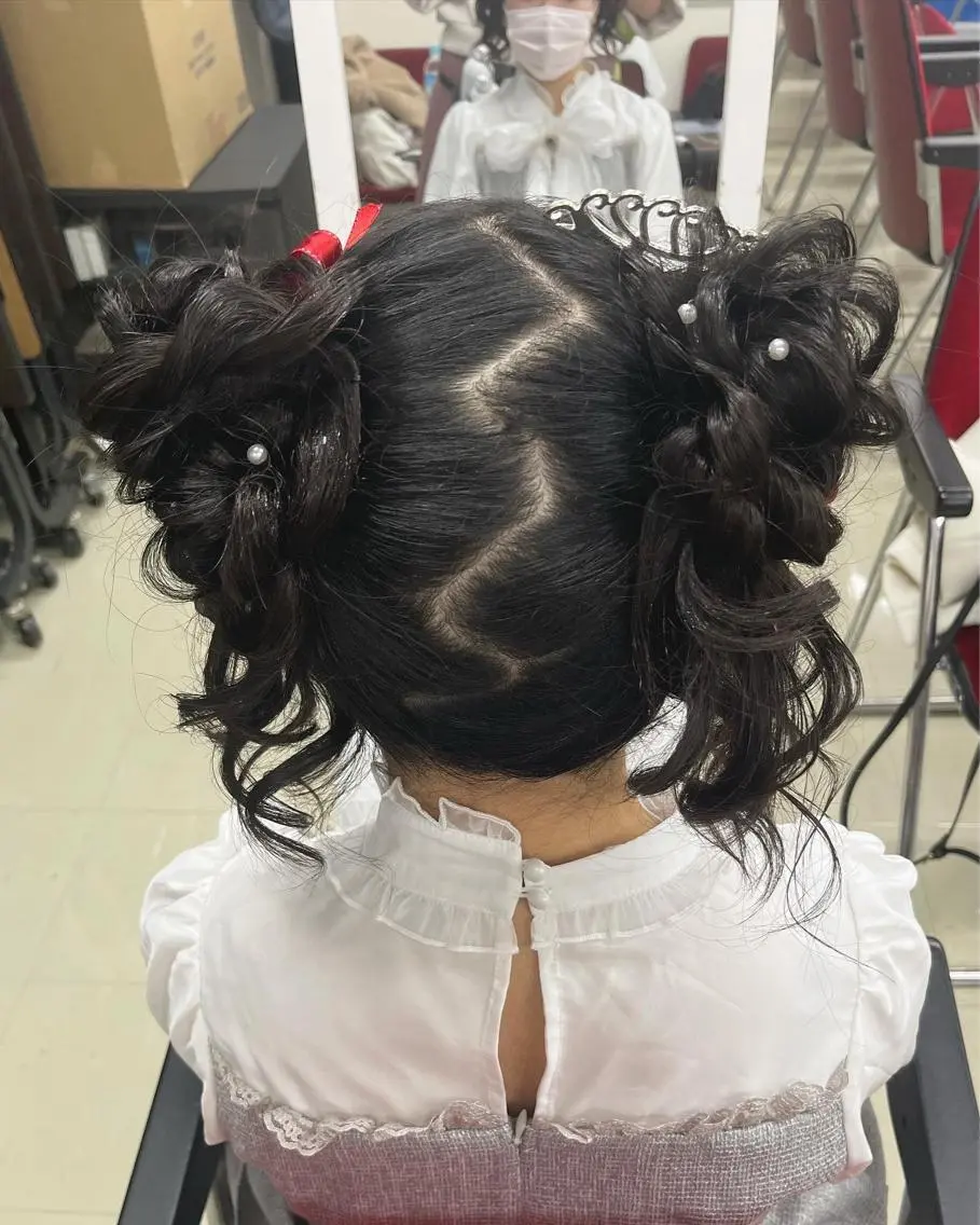 セミロング ヘアセット pyoru shihoriのヘアスタイル