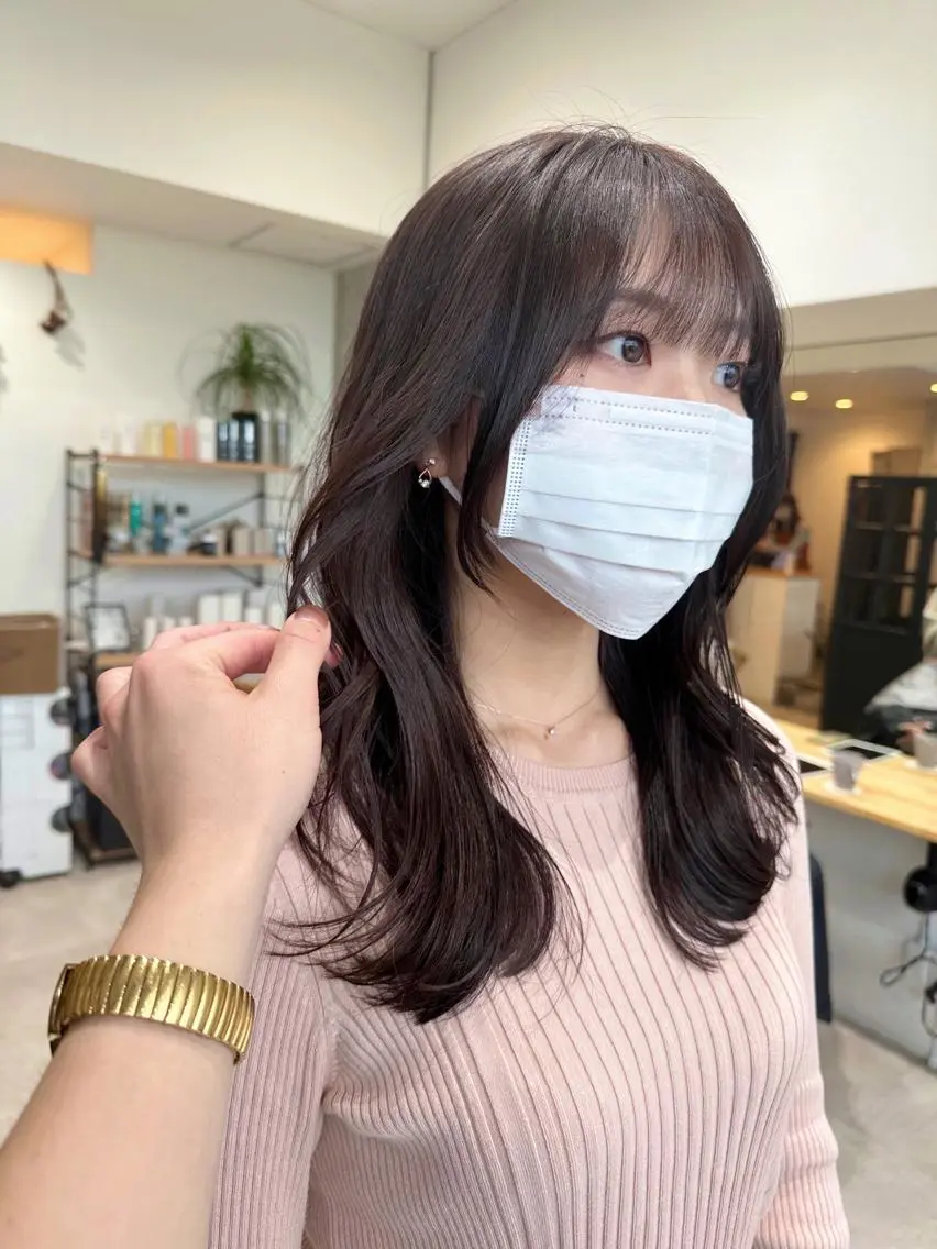 ミディアム くびれヘア ヘアカラー トリートメント ✨透明感カラー/縮毛 恵比寿HAYATO✨のヘアスタイル