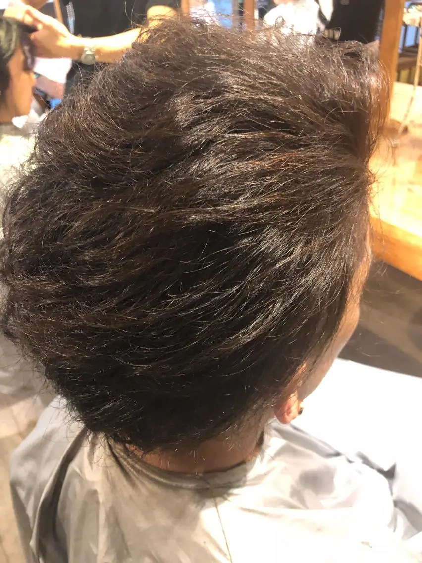カラー アッシュ ISHIMORI  のヘアスタイル