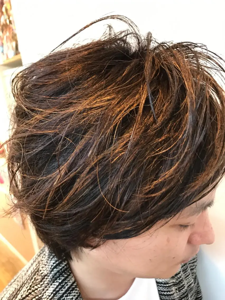 ショート カラー メンズ 黒木 健悟のヘアスタイル