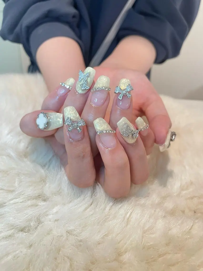 ネイル D.d Nail Moeのネイルデザイン