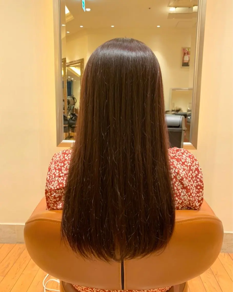 カラー ショートカット / 銀座/ 青山莉奈のヘアスタイル