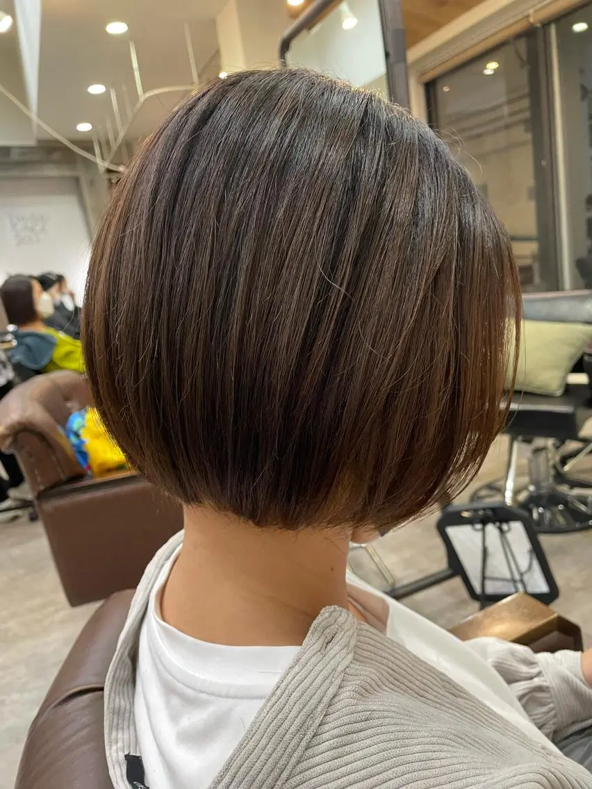 ショート 前田リサコ🌹 ✨艶髪職人のヘアスタイル