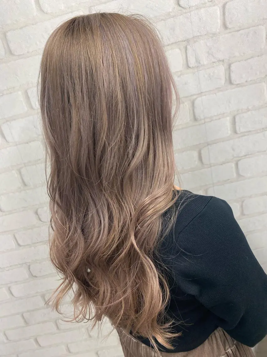 ロング カラー ブリーチカラー🫧 森　凪沙のヘアスタイル
