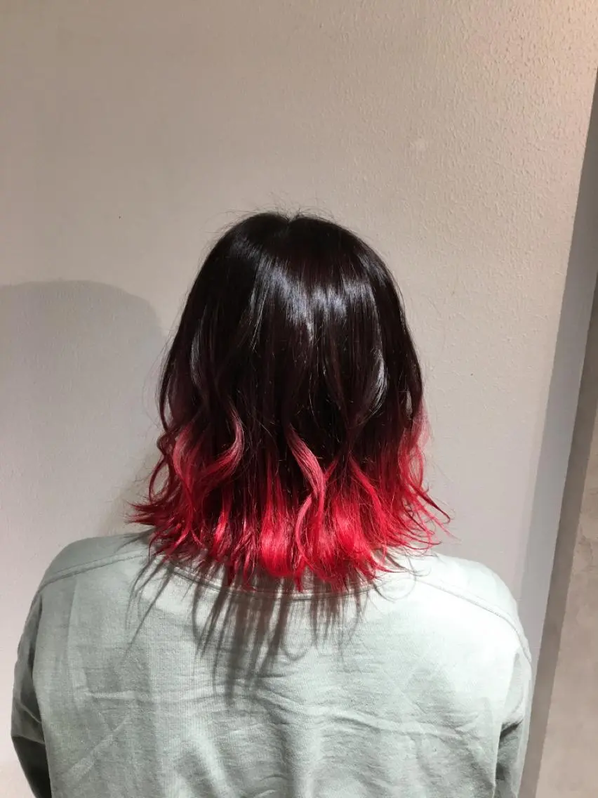 ミディアム カラー グラデーションカラー レッドカラー FABLE HAIR ファブル難波・心斎橋のヘアスタイル