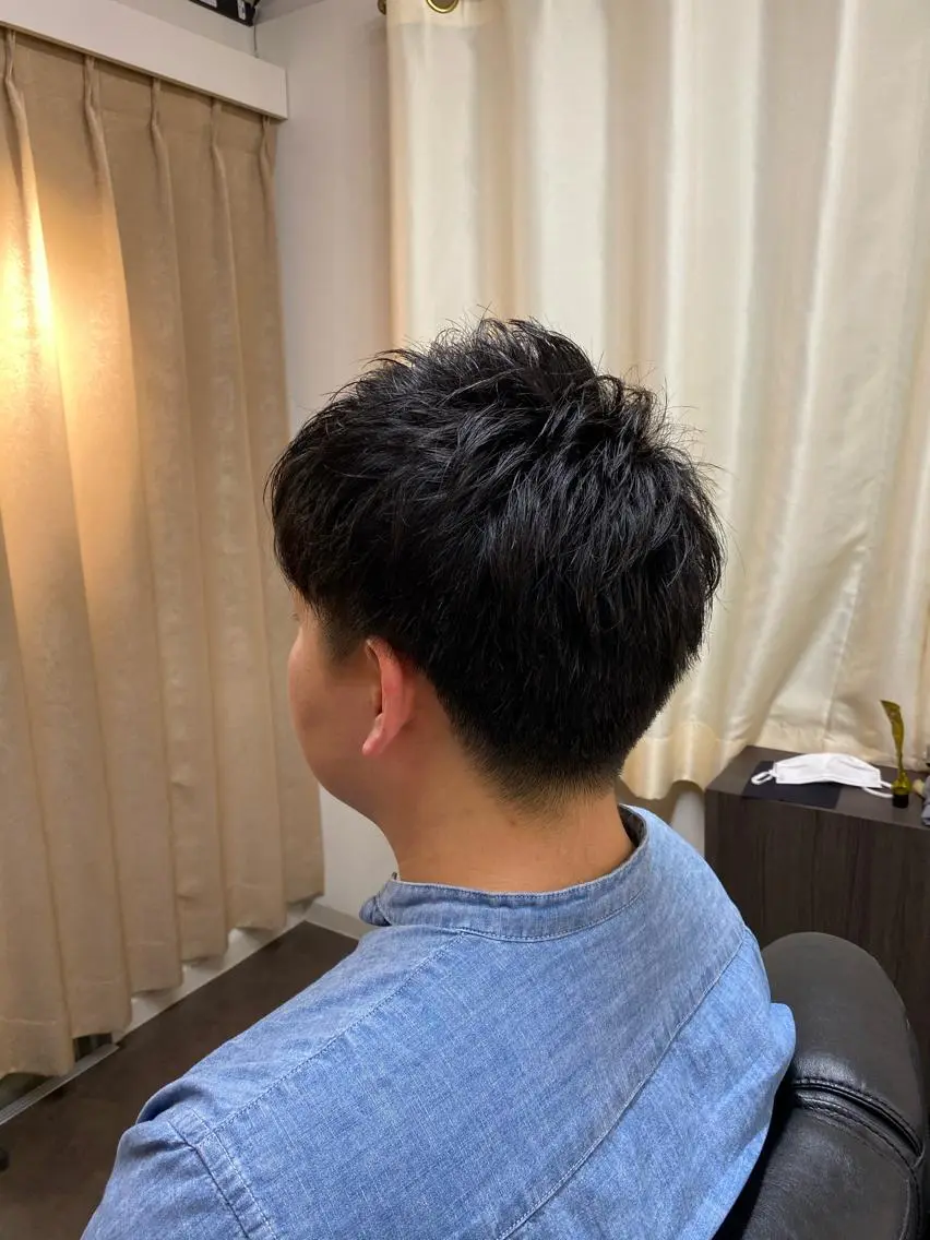 ショート メンズ KUTSUKAKE YUTOのヘアスタイル
