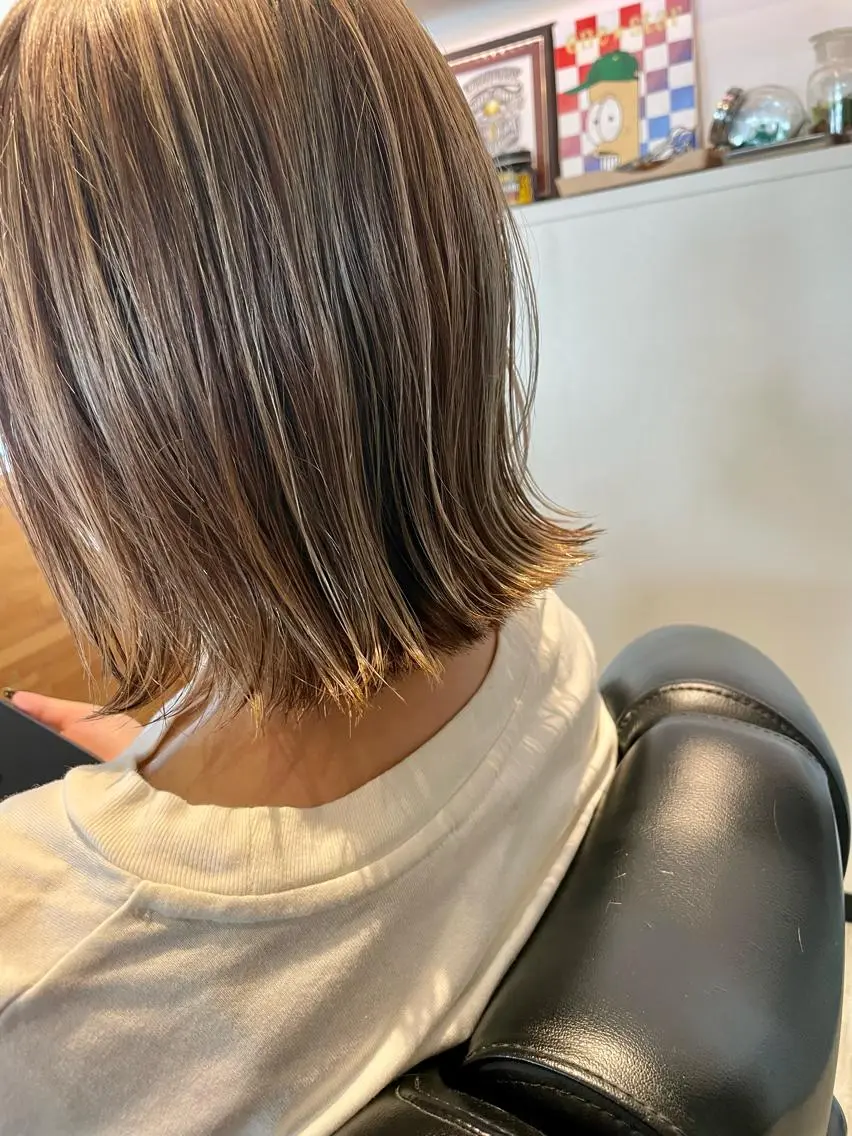 ミディアム カラー 透明感カラー ハイライトカラー ハイライト ヘアカラー トリートメント 通い続けられるサロン ママ美容師　明日香のヘアスタイル