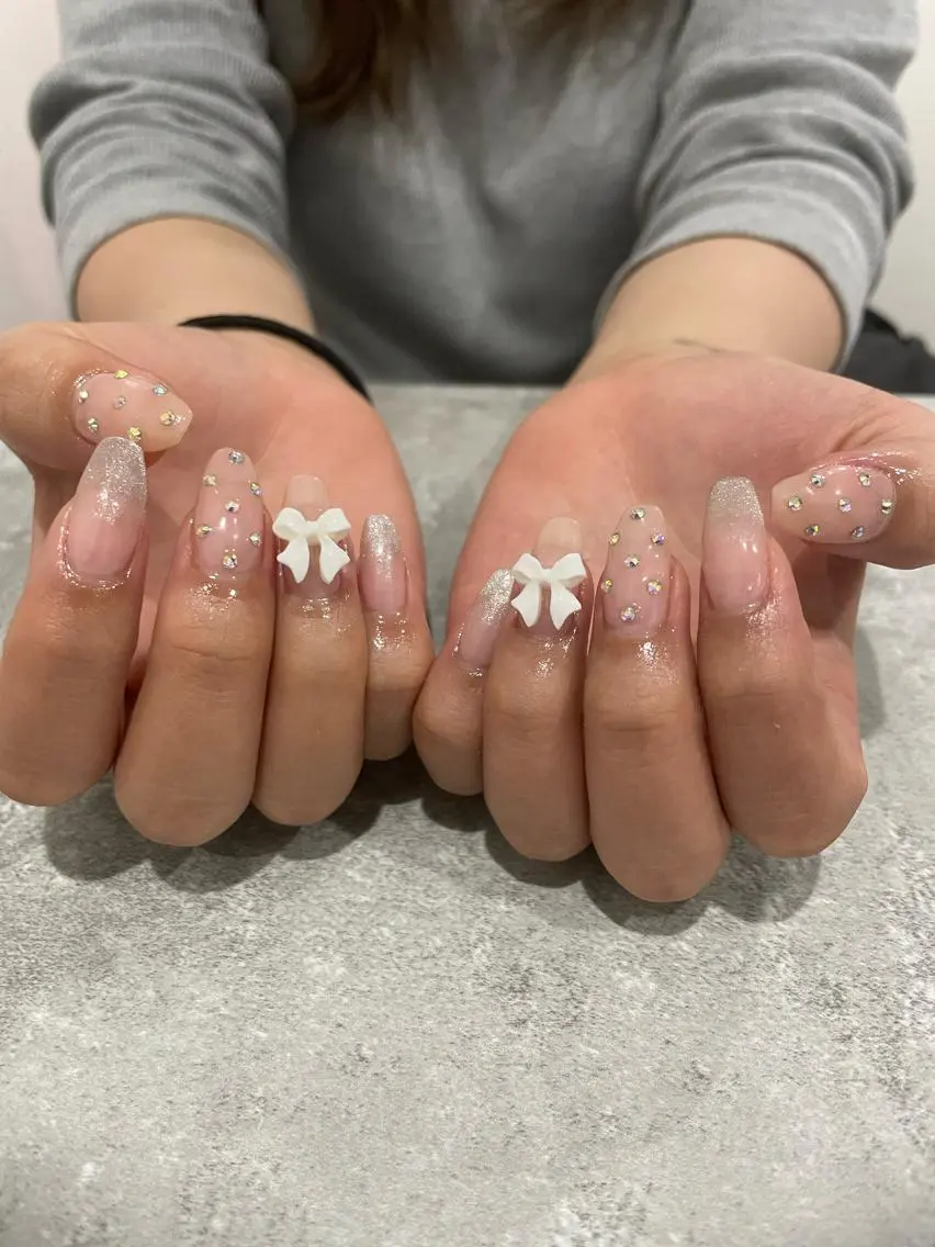 ネイル 持ち込み Raviliss ♡のネイルデザイン