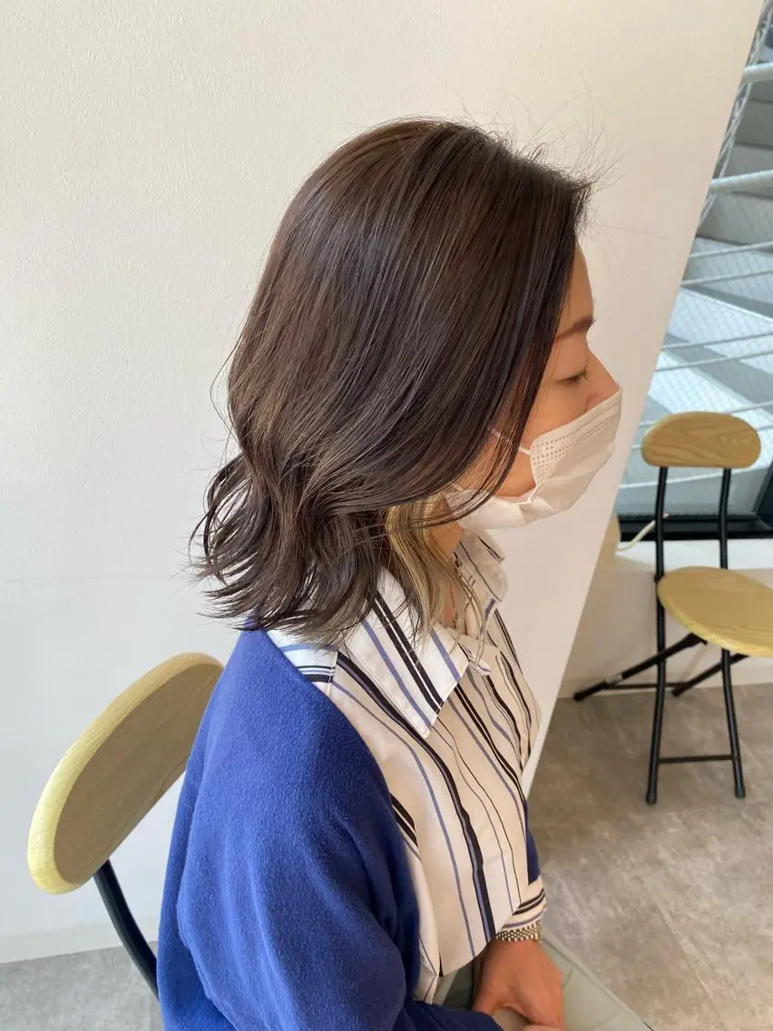 ミディアム カラー ベージュカラー グレージュ ホワイトベージュ カット ヘアカラー オスズ 🎀´-のヘアスタイル