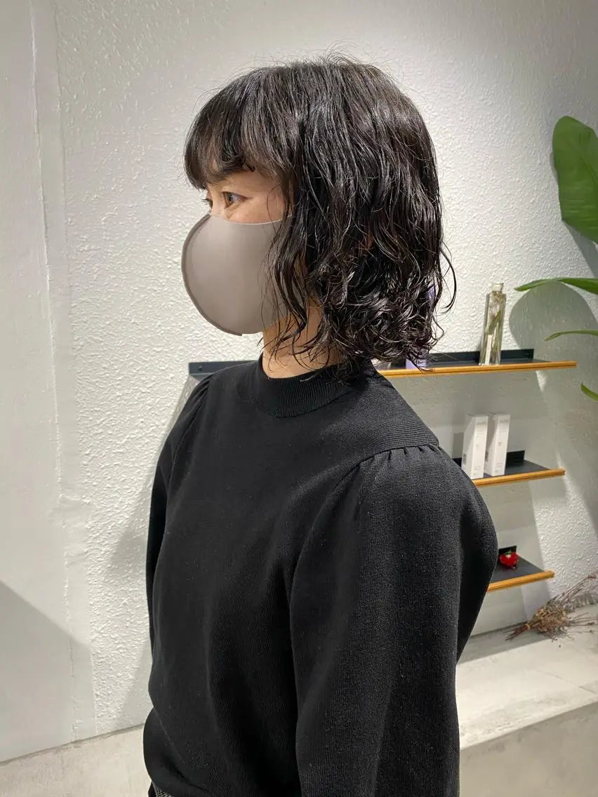 ミディアム カラー パーマ ヘアアレンジ ミディアムパーマ ボブ パーマスタイル🔅 sayacaのヘアスタイル