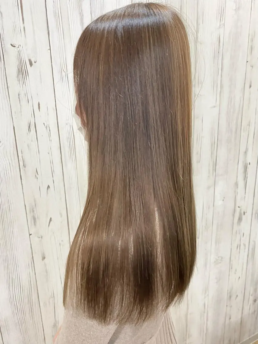 ロング ヘアアレンジ ネイル マツエク・マツパ くびれヘア 外国人風カラー ハイライト 学生 レイヤーカット 夜23時まで予約🉑 reverieあきらのヘアスタイル