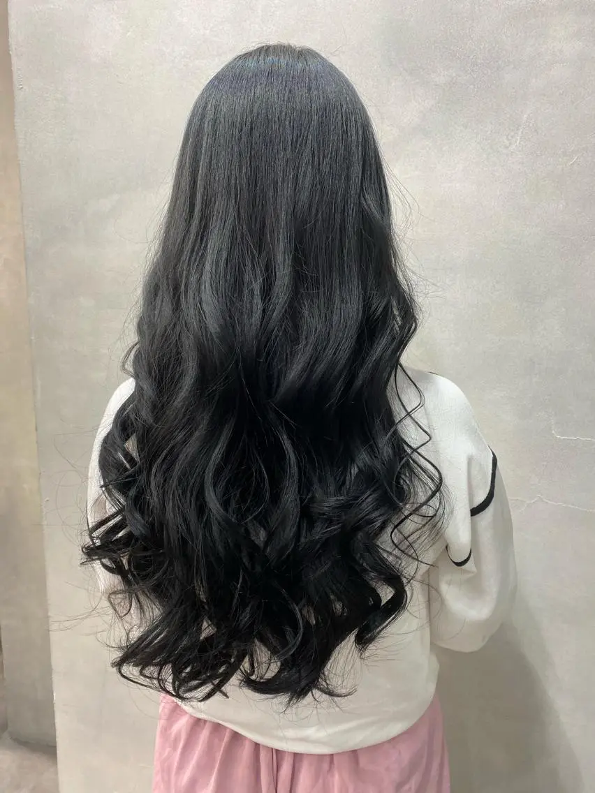 セミロング カラー ヘアアレンジ ショートボブ シールエクステ セミロングパーマ バレイヤージュ 透明感カラー FAAM Tsuneのヘアスタイル