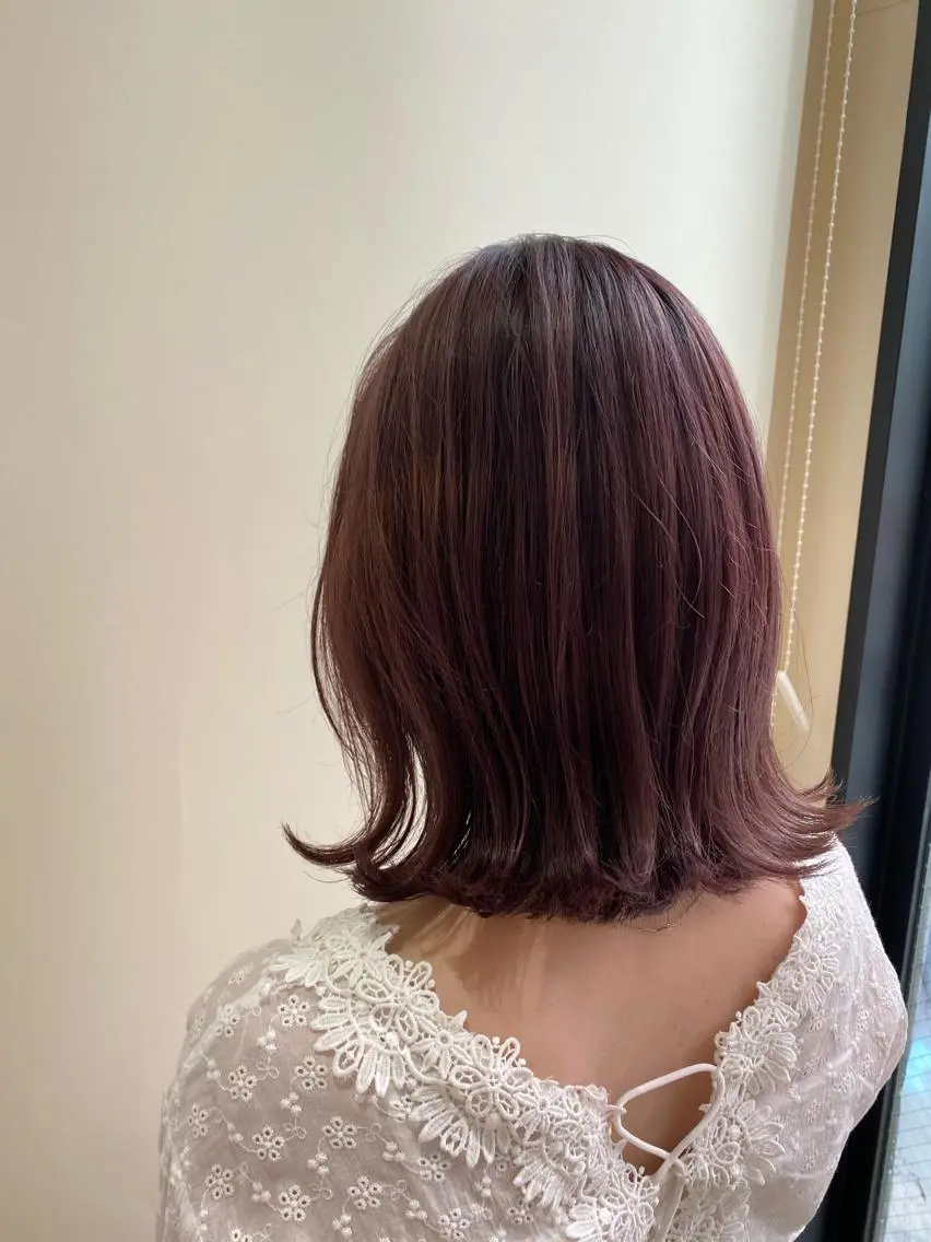 ミディアム ピンクラベンダー ヘアカラー layer cut 前田ヒロコのヘアスタイル