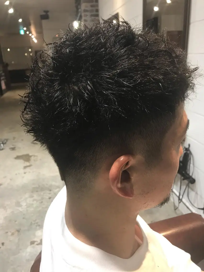 ショート カラー パーマ ヘアアレンジ メンズ キッズ フェードカット メンズパーマ メンズツイストパーマ ツイストパーマ Forest. -髪質改善-のヘアスタイル