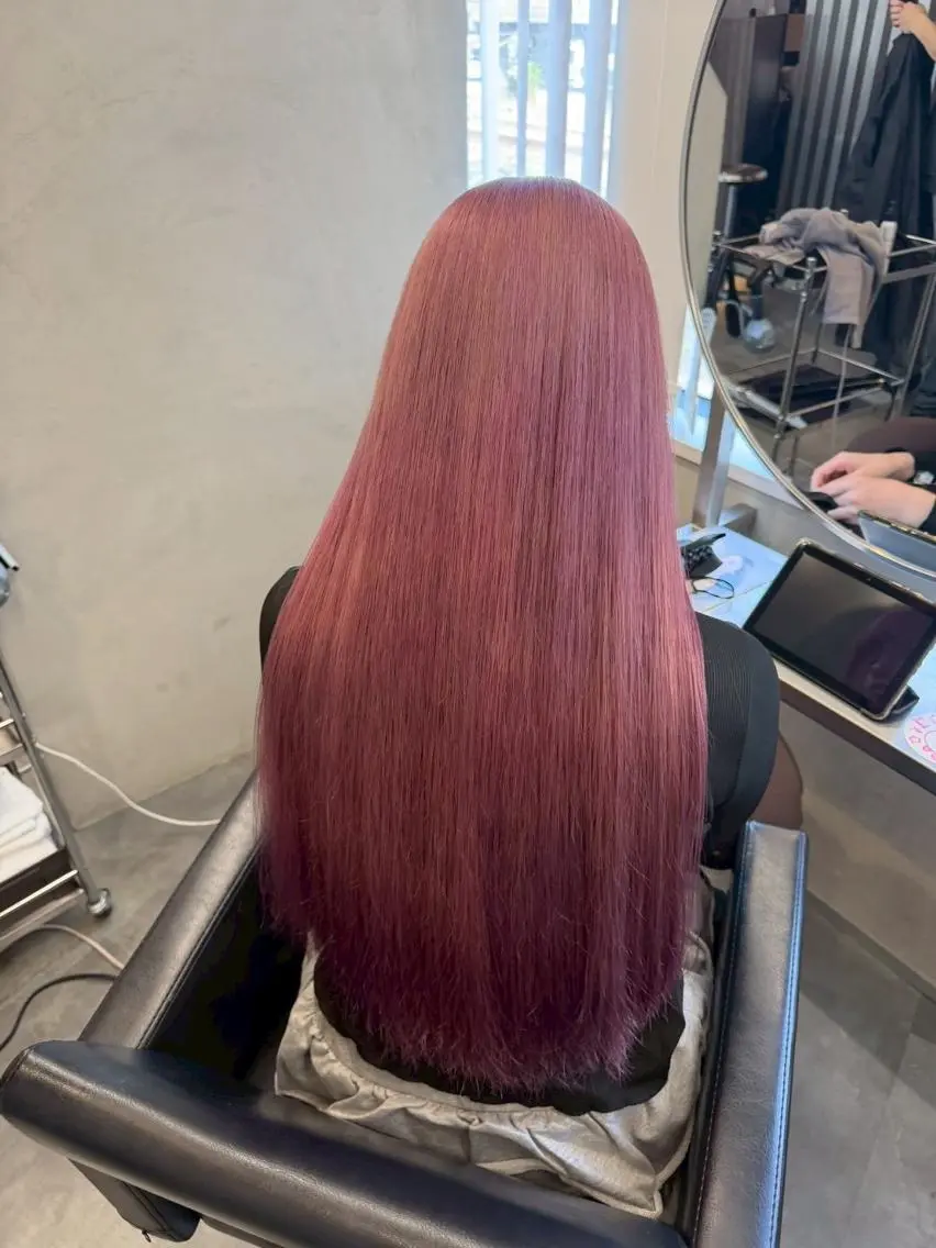 カラー 谷岡 沙也佳のヘアスタイル