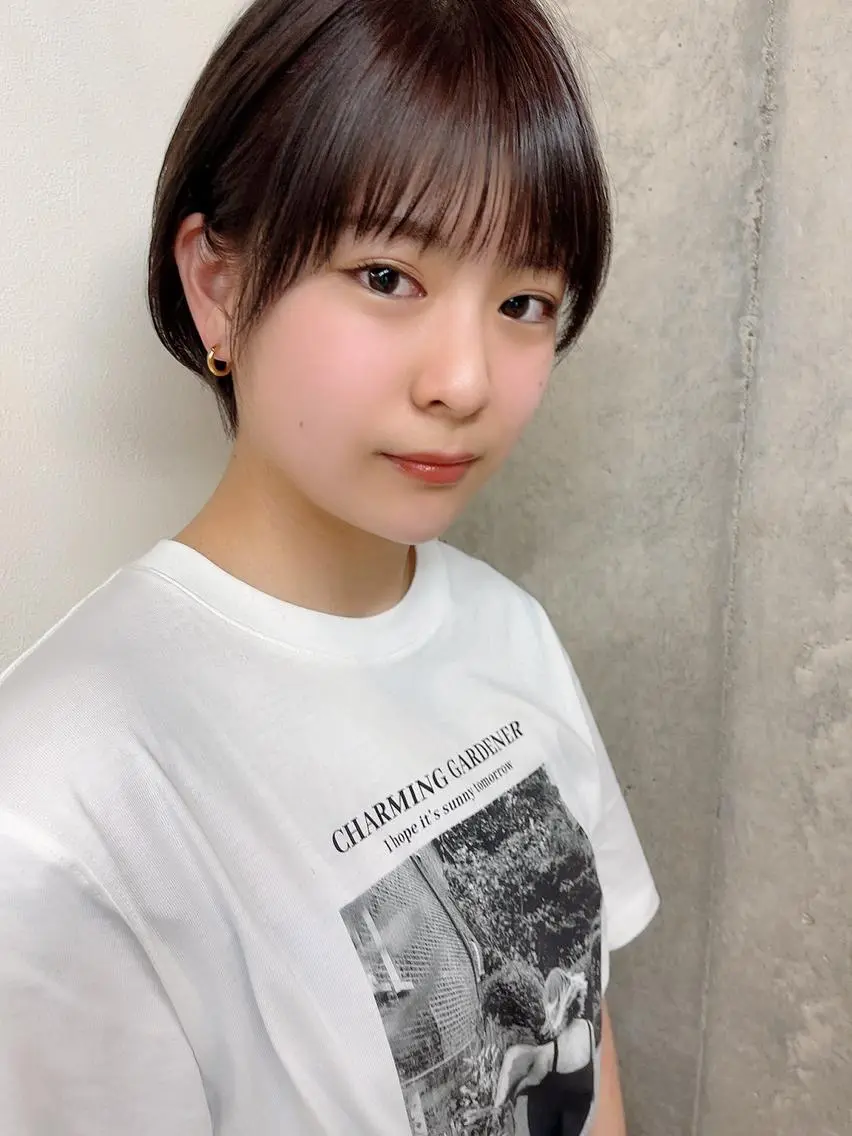 ショート カラー 及川 光のヘアスタイル