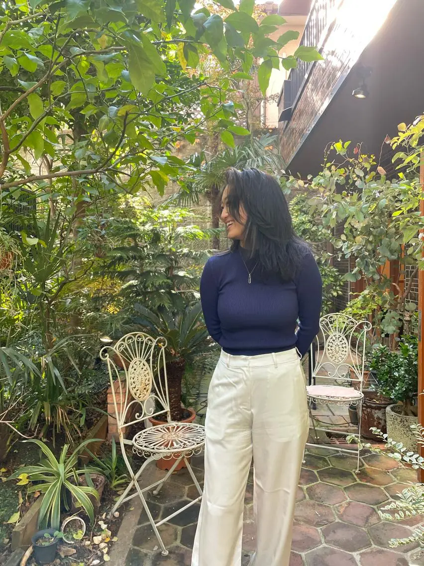 セミロング レイヤーカット 杉山 憂人のヘアスタイル