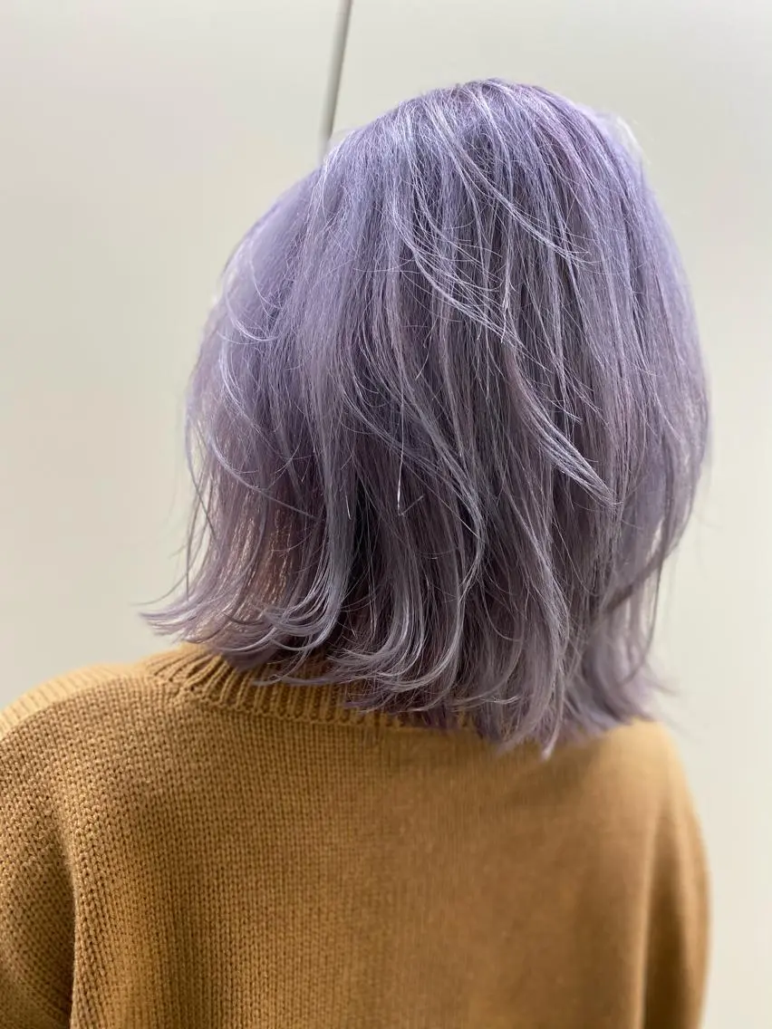 ミディアム カラー バレイヤージュ ベージュカラー ブリーチ ケアブリーチ デザインカラー カット ヘアカラー ハイトーンヘア/ 島崎　タクミのヘアスタイル