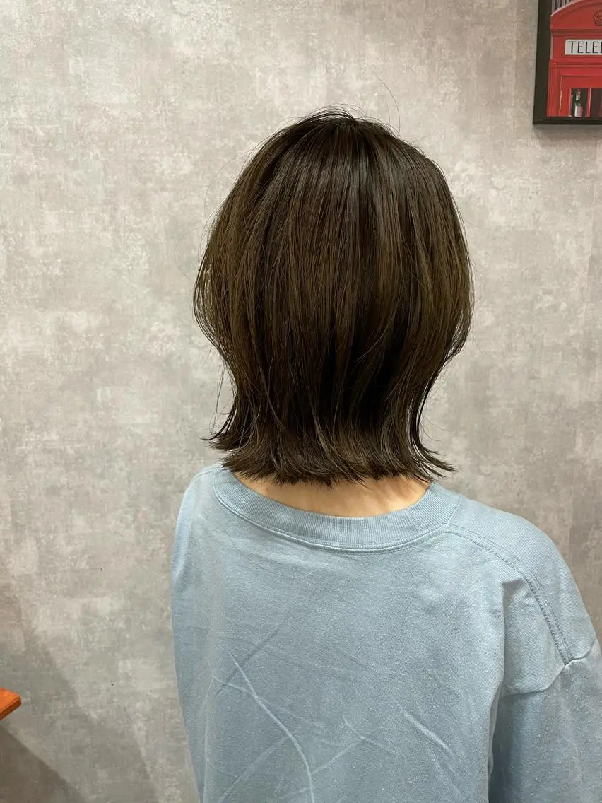 ショート 切りっぱなしボブ ショートボブ ハンサムショート 丸みショート アッシュ モテ髪/ボブ/ショー ト/アダチフウトのヘアスタイル