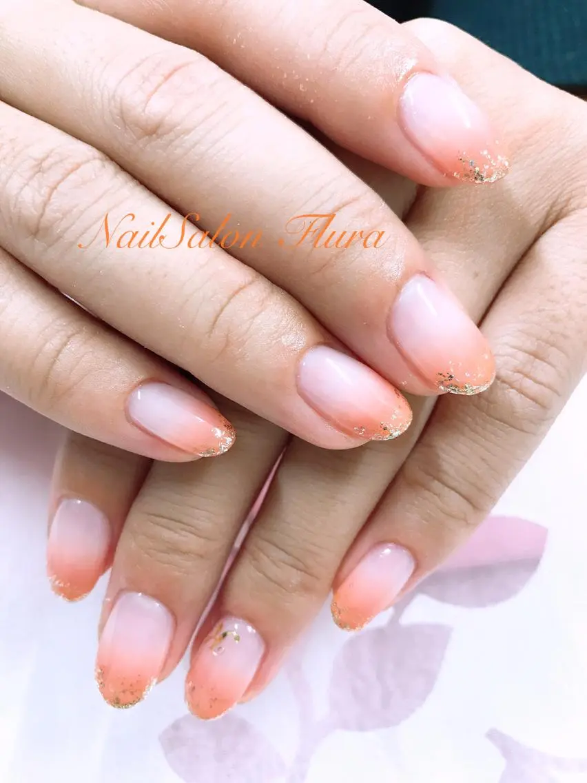 ネイル NailSalon Fluraのネイルデザイン