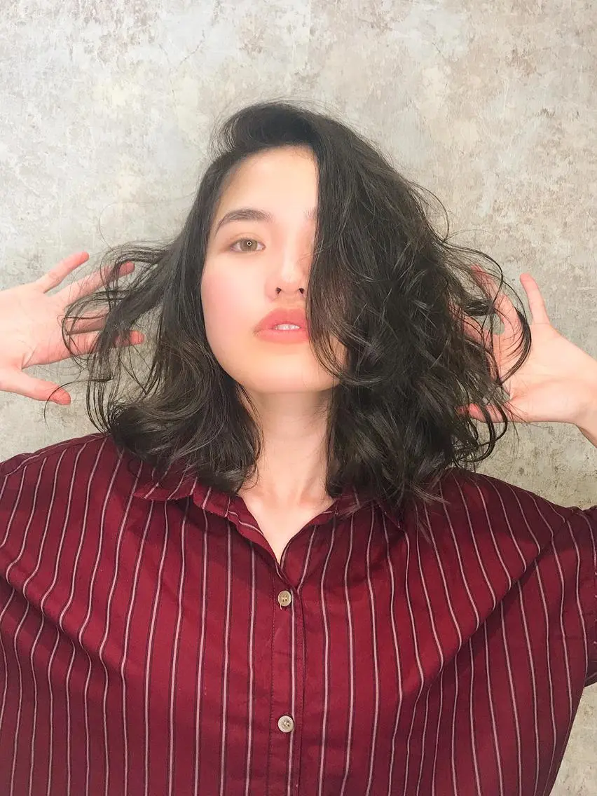 ミディアム カラー uru" すずきさゆりのヘアスタイル