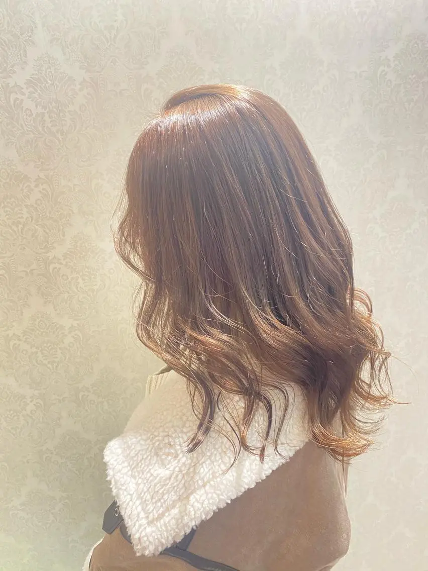 セミロング カラー ベージュカラー ショコラベージュ ヘアカラー デザインカラー✨新倉 佑奈のヘアスタイル