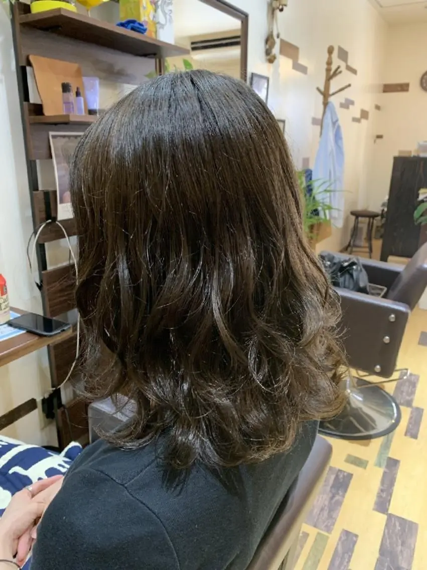 ロング カラー ベージュカラー ミルクティーベージュ サトウ シューイチのヘアスタイル