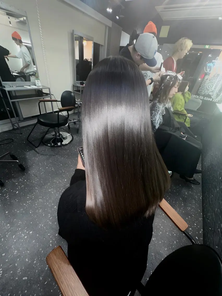 カラー ロング カット ヘアカラー 縮毛矯正 トリートメント 髪質改善⭐️縮毛矯正 中野⭐️Rinaのヘアスタイル