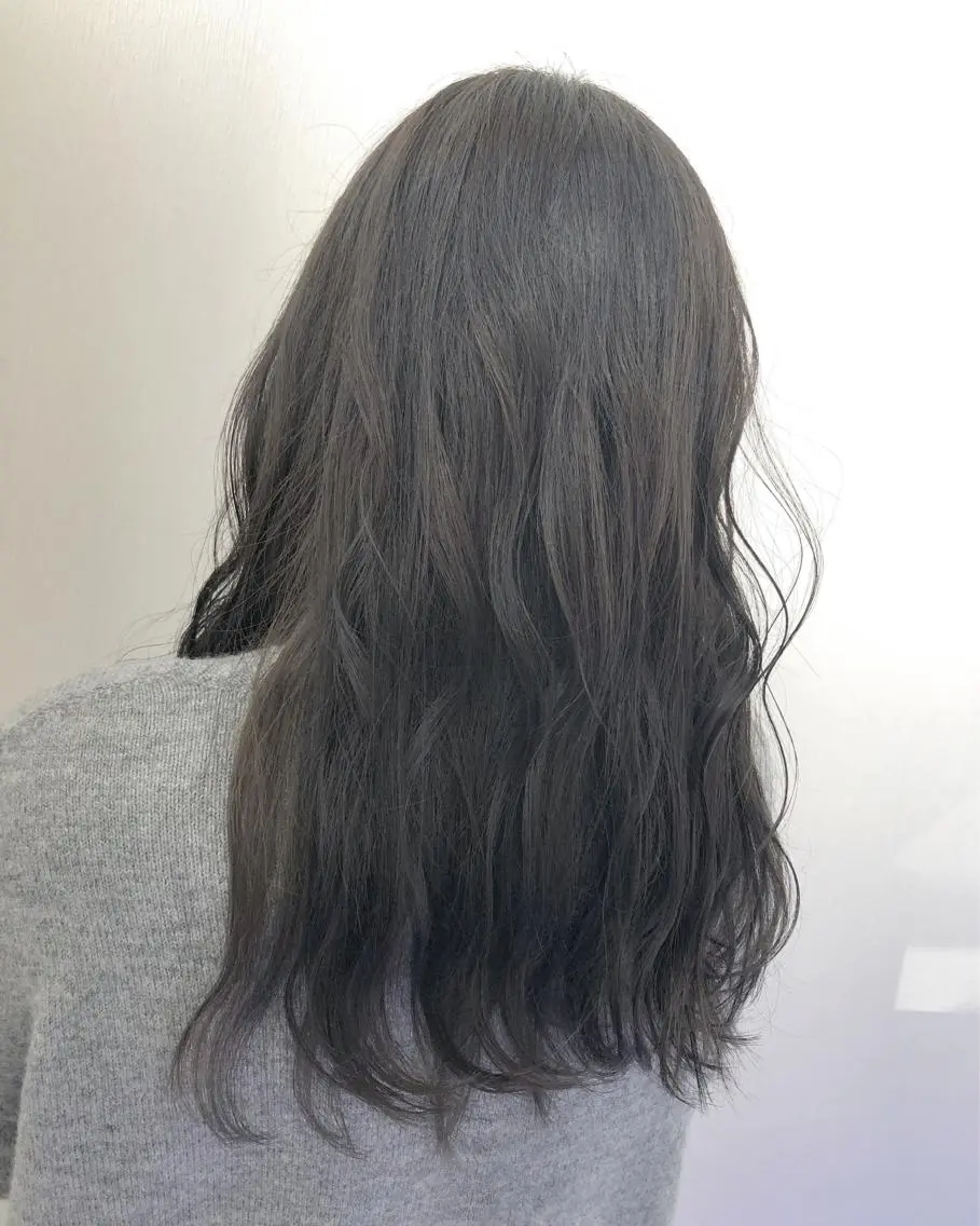 ロング カラー インナーカラー 白井 つづりのヘアスタイル